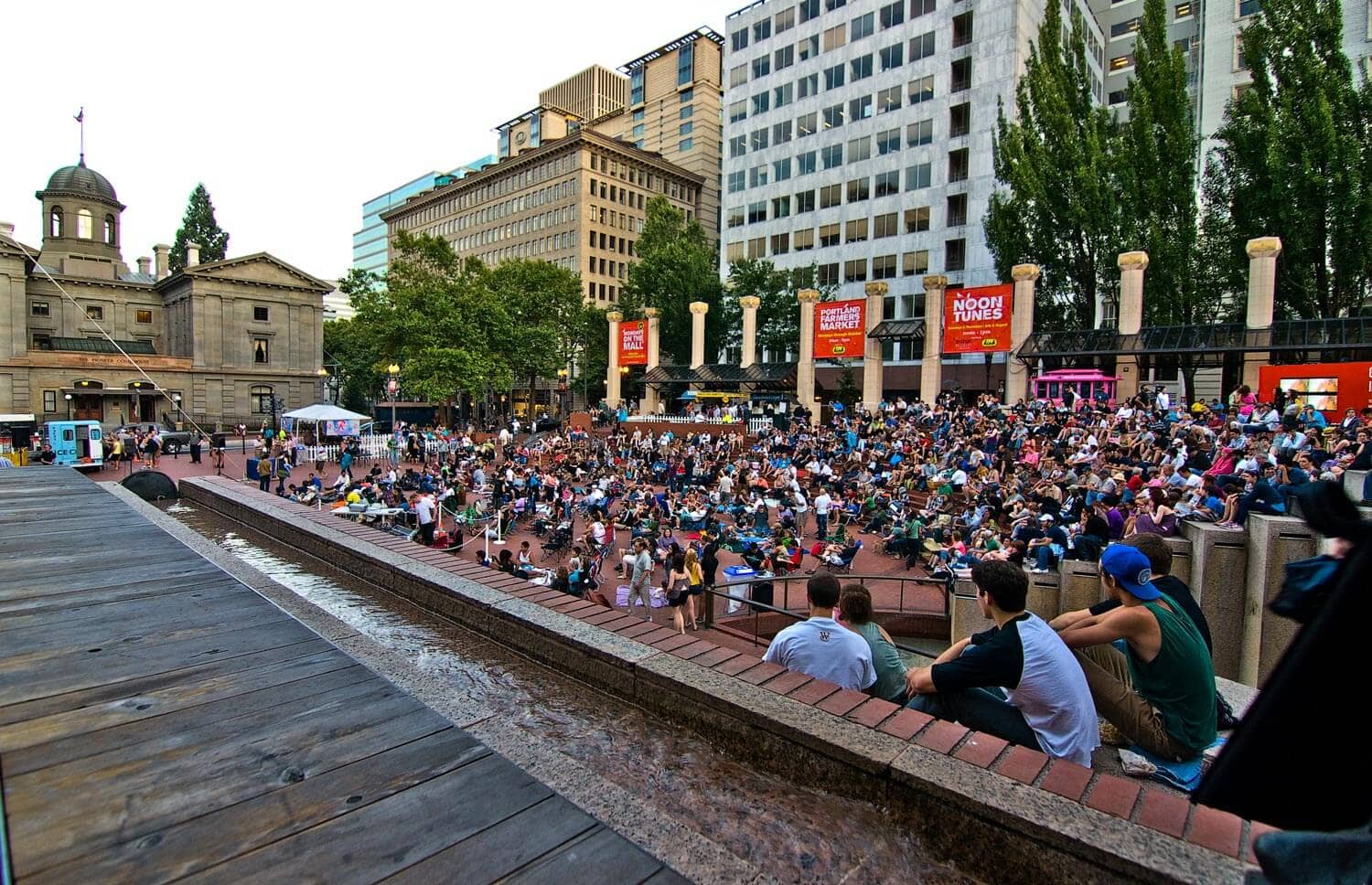 Pioneer Courthouse Square