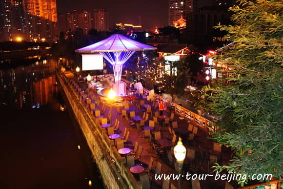 Riverside Bars & Clubs