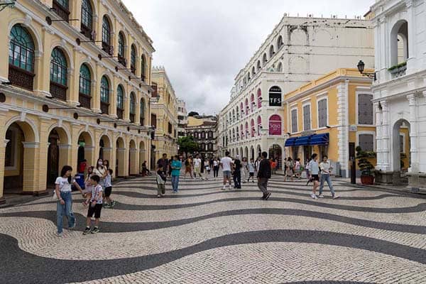 Largo do Senado (Senado Square)