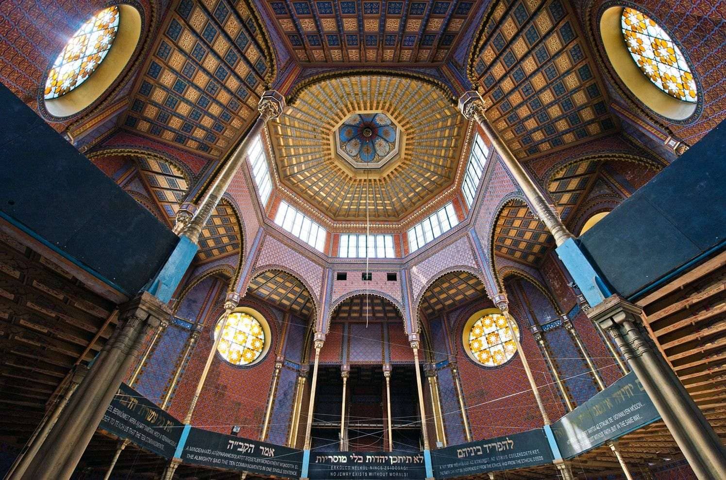 Unique Octagonal Layout