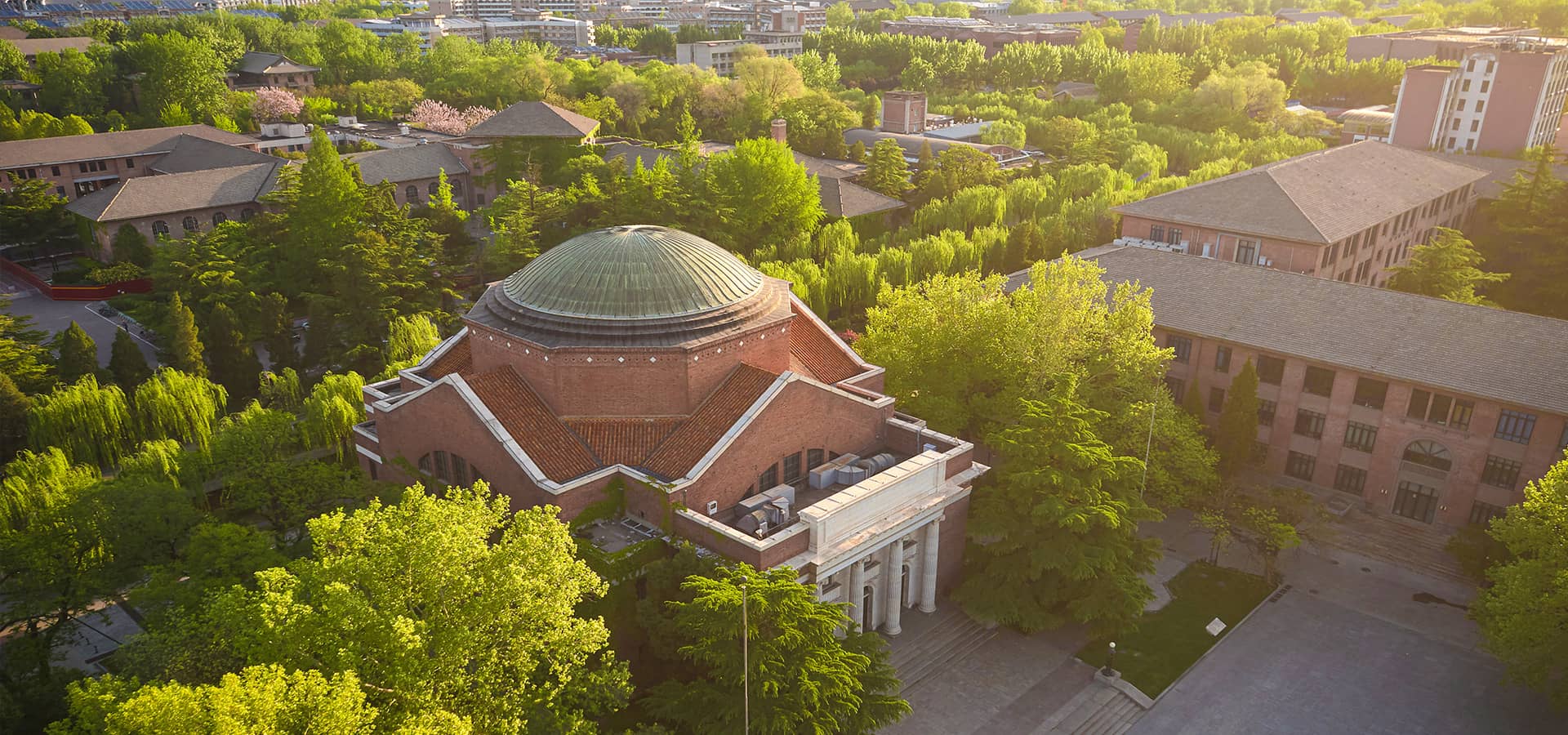 Campus Life & Architecture