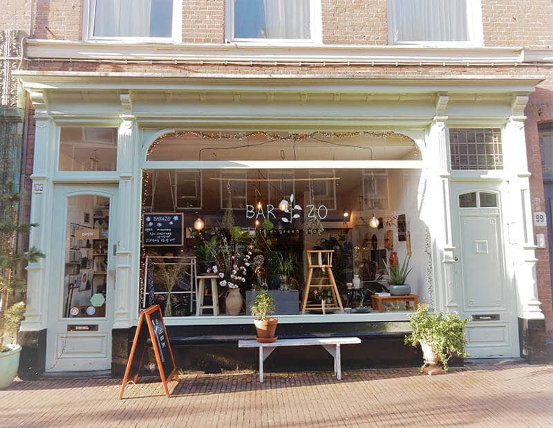 Local Boutiques & Cafes