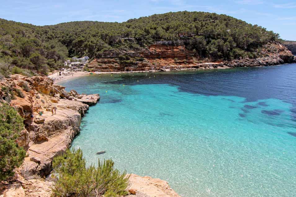 Rocky Coves