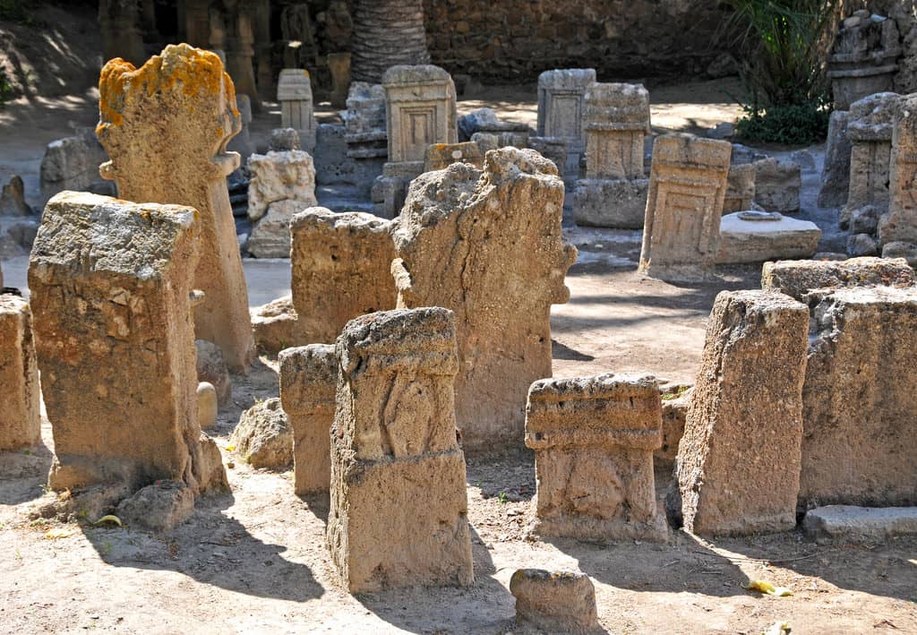 Echoes of 700 BC