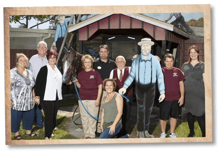 Amish Markets & Crafts