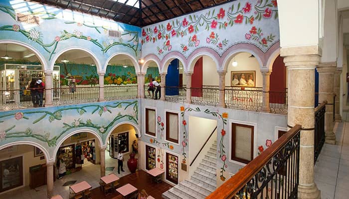 Colibrí Artisan Shop