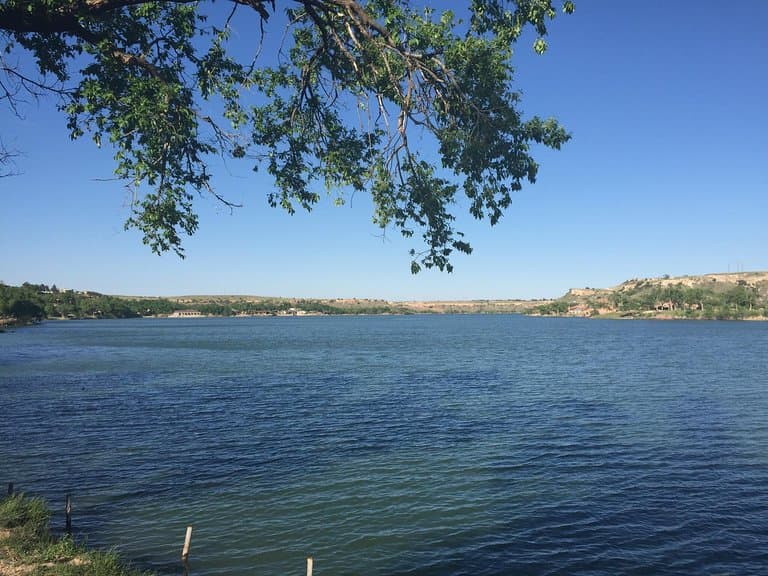 Buffalo Springs Lake