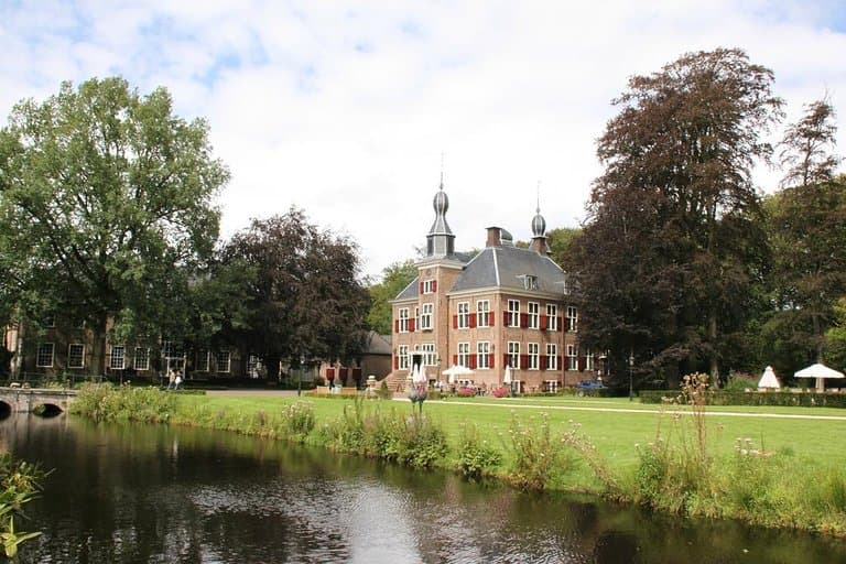 Kasteel Cannenburch 15