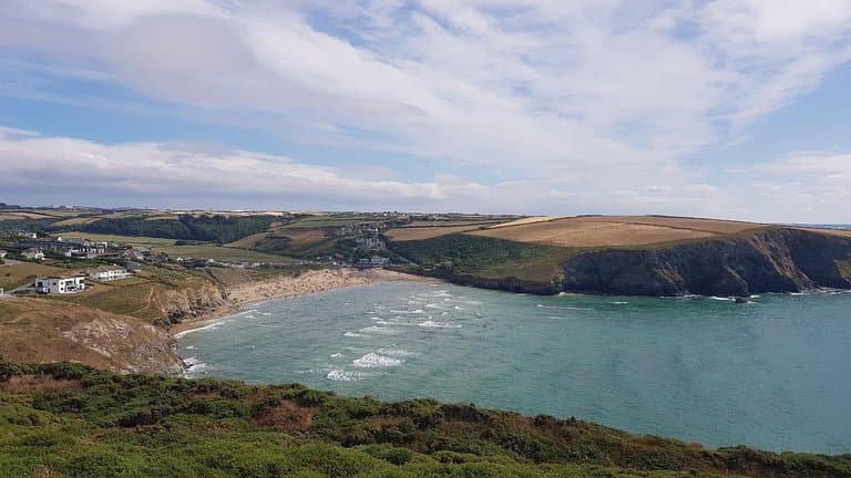 Mawgan Porth Beach