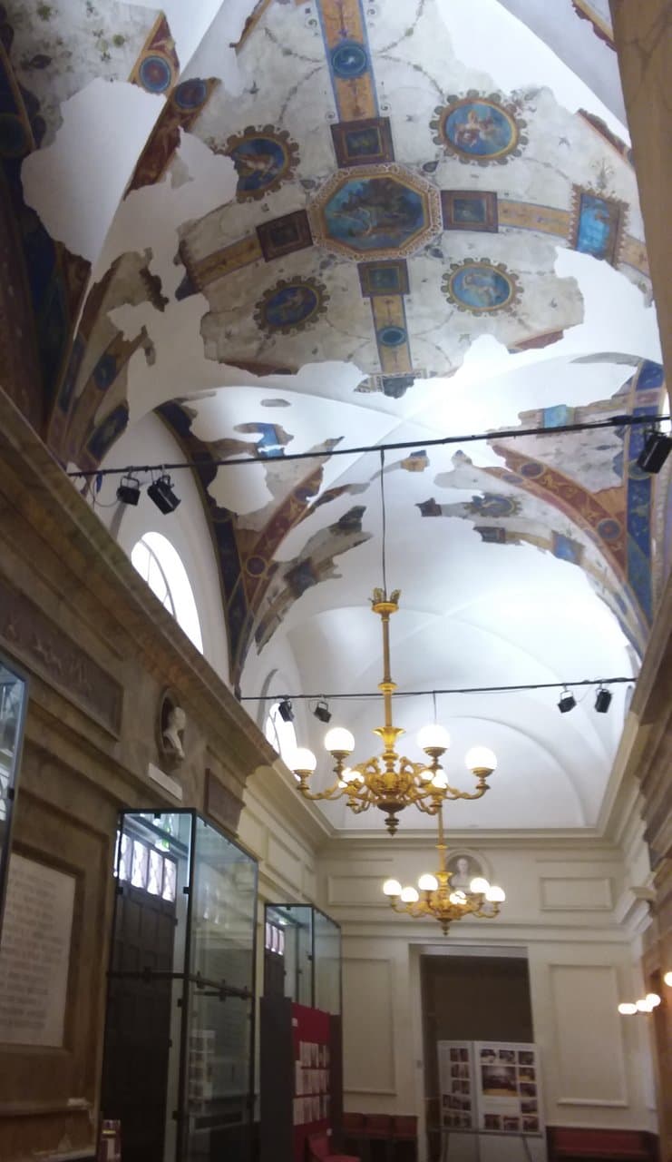 Teatro della Fortuna, gli affreschi