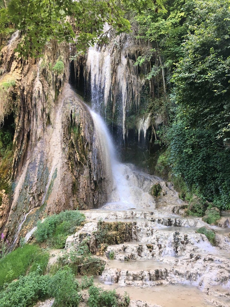 Clocota Waterfall
