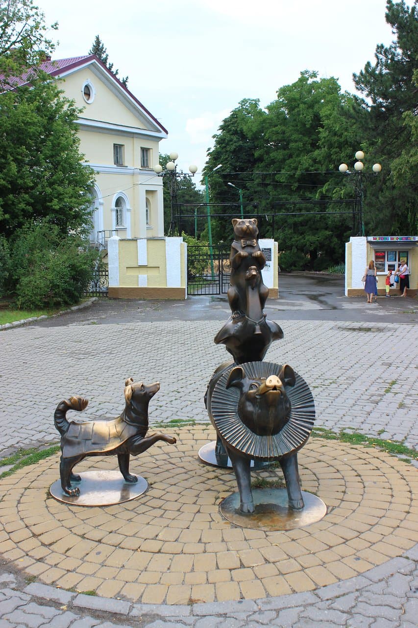 Египетская пирамида