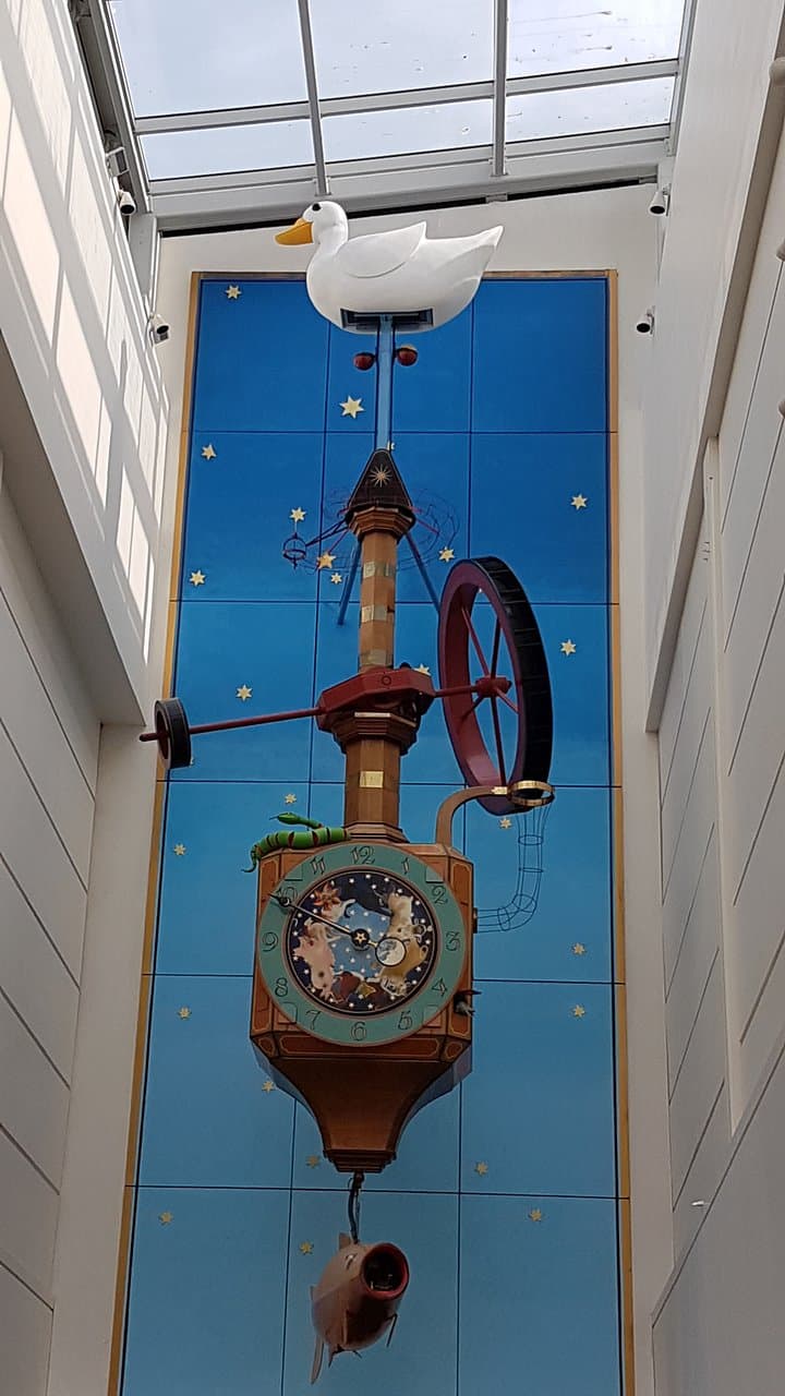 Wishing fish clock