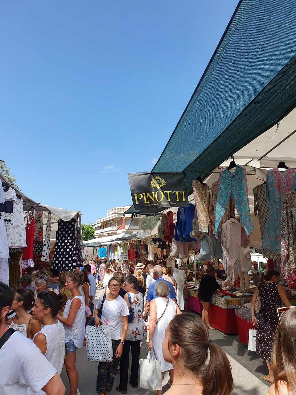 Mercato Settimanale Camaiore