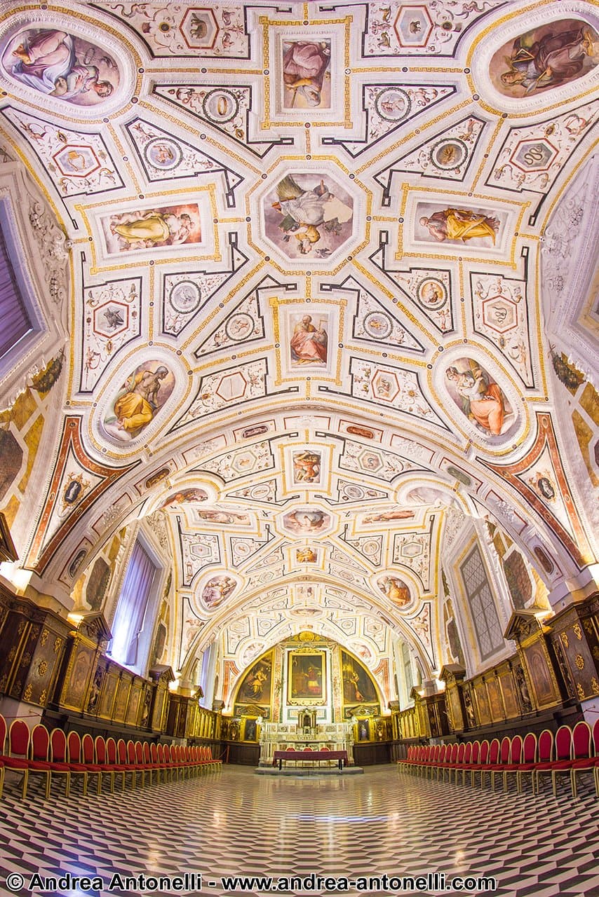 Sagrestia Vecchia affrescata dal Vasari