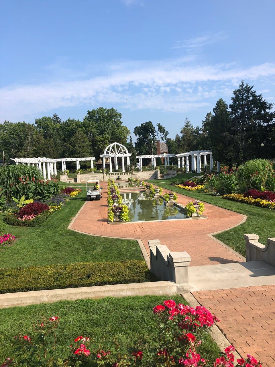 Lakeside Park and Rose Garden