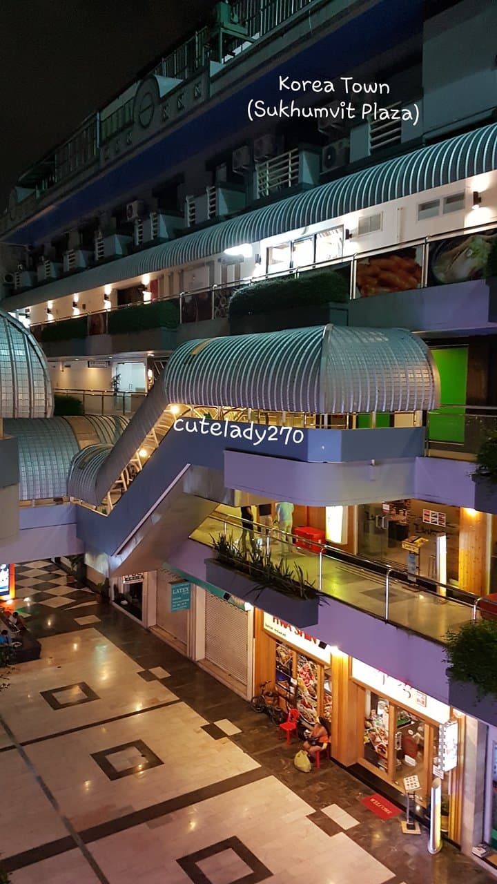 Experience the late-night food scene in Korea Town