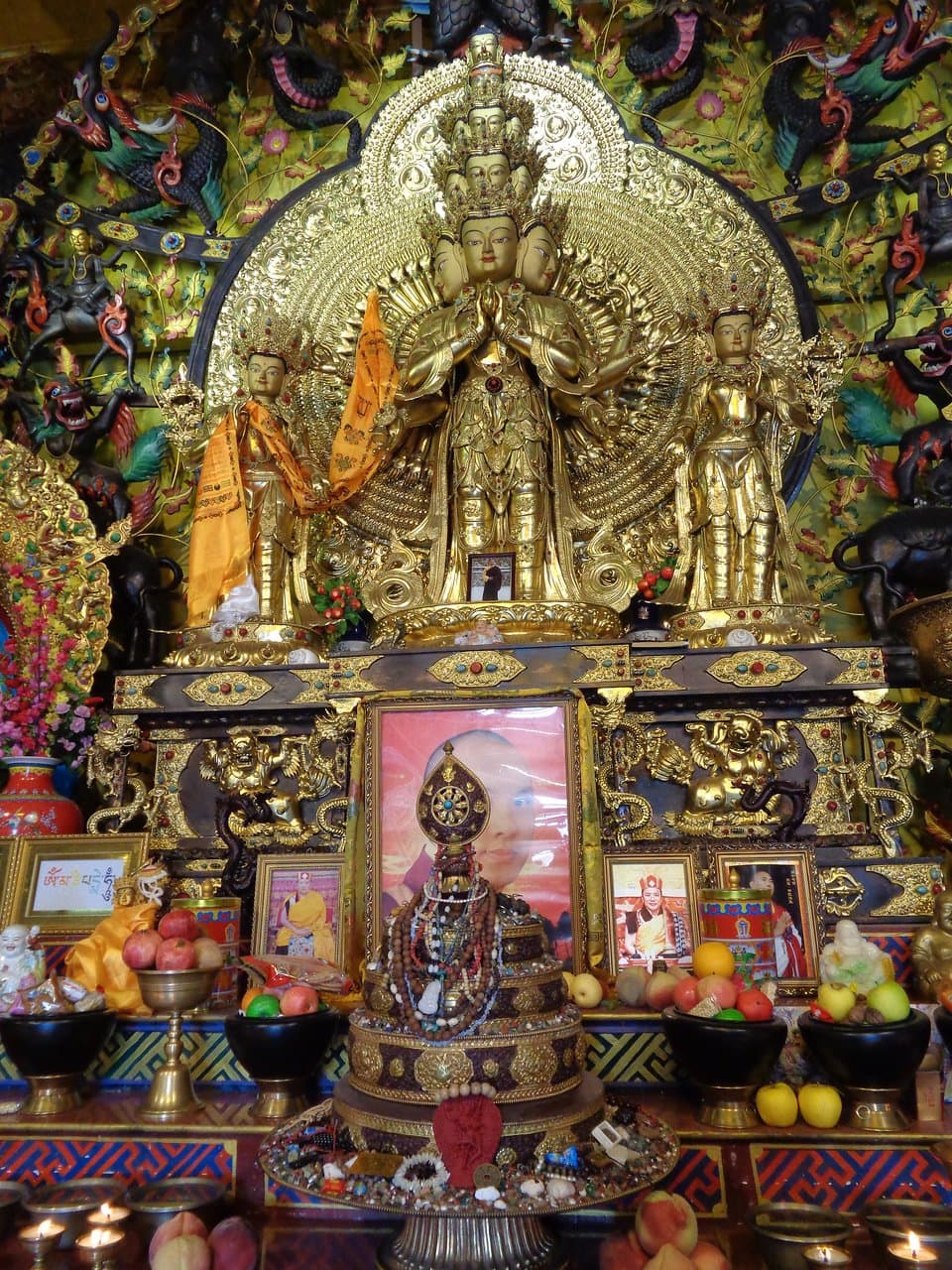 Ekharamukha Avalokitaswara, central altar of the lower building
