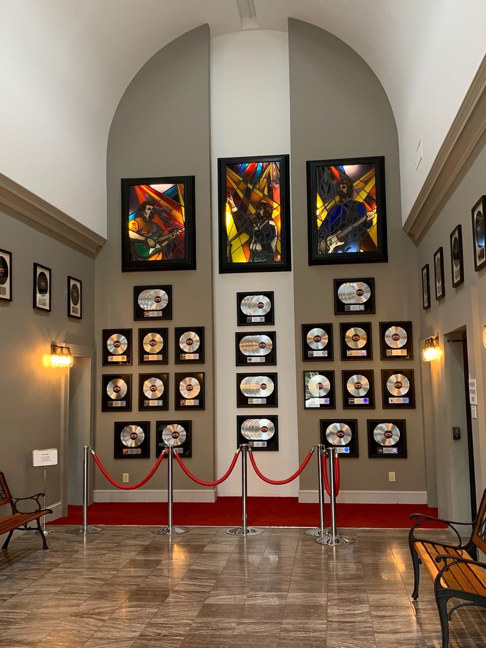 Alabama Fan Club and Museum