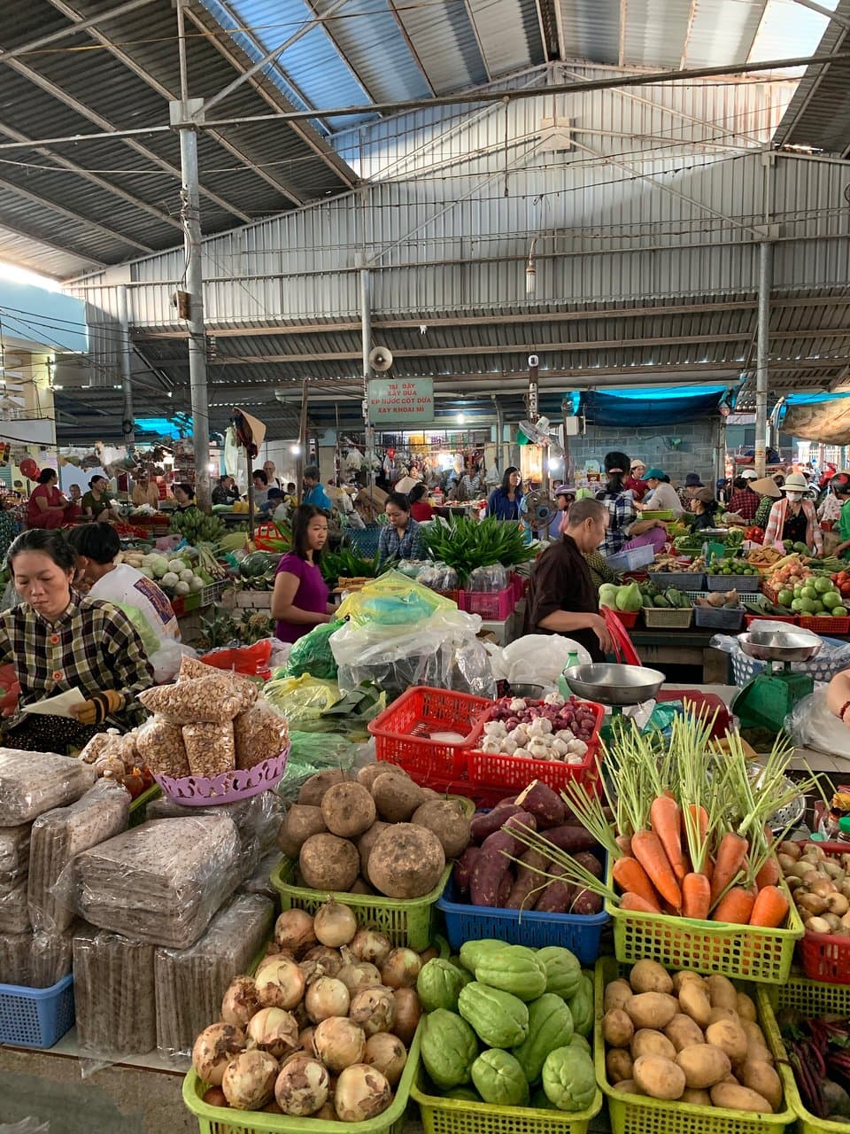 Überblick in Markthalle