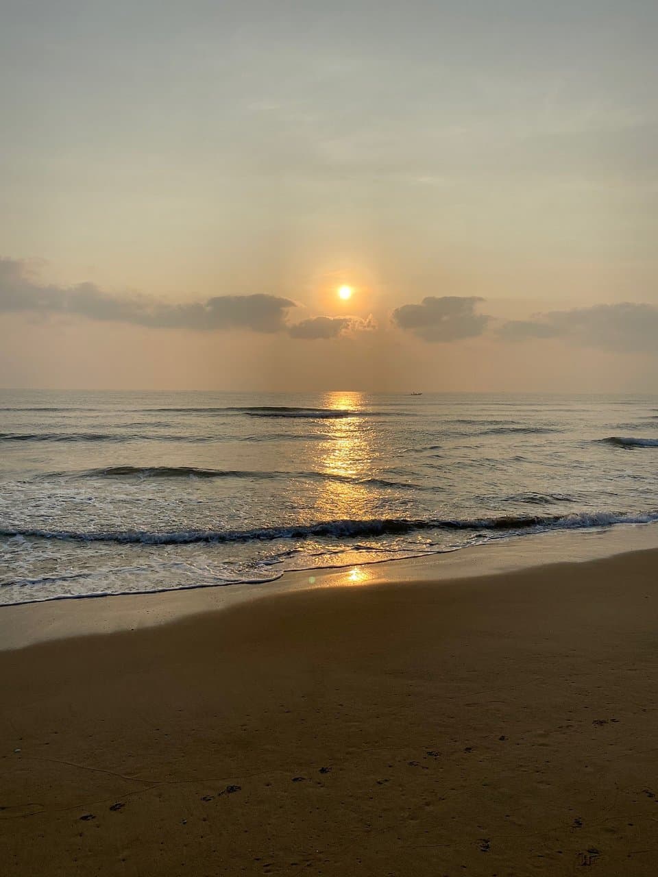 Covelong (Kovalam) Beach Chennai