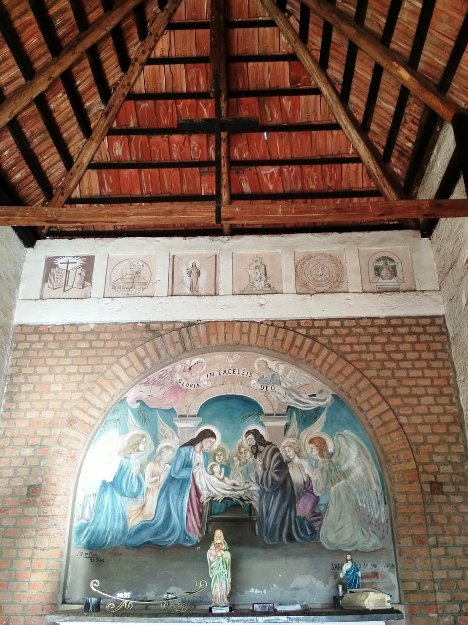 Inside the 'Traveller's Chapel'.