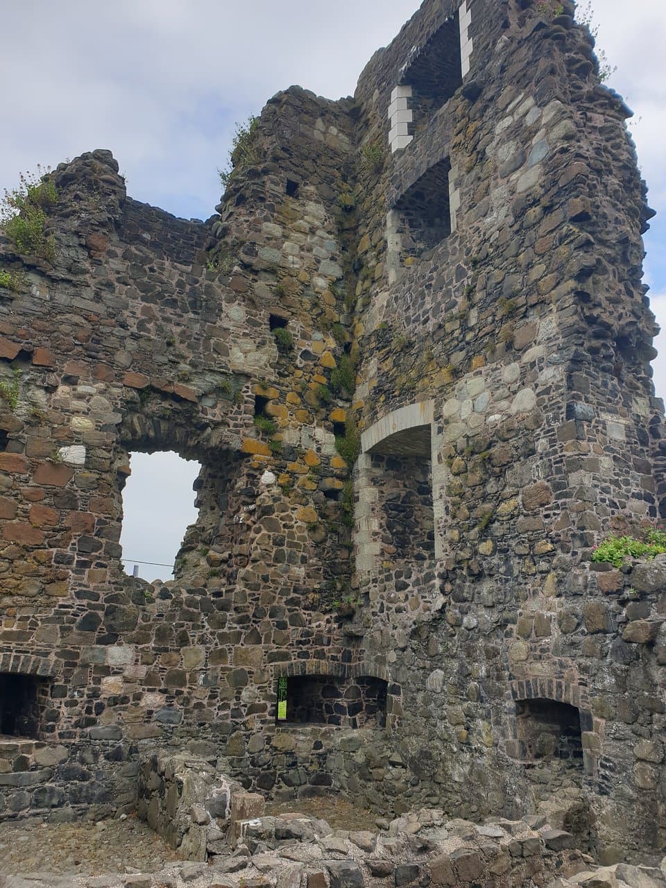 Olderfleet Castle Ruins 3