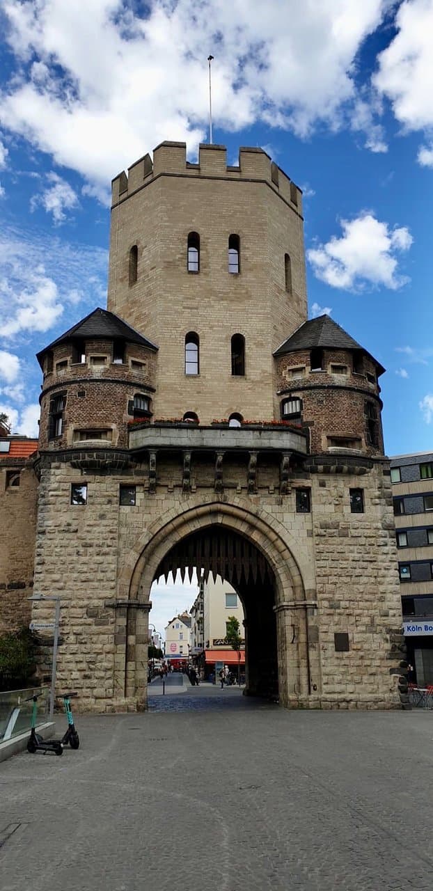 Severinstorburg Köln Südstadt 2020