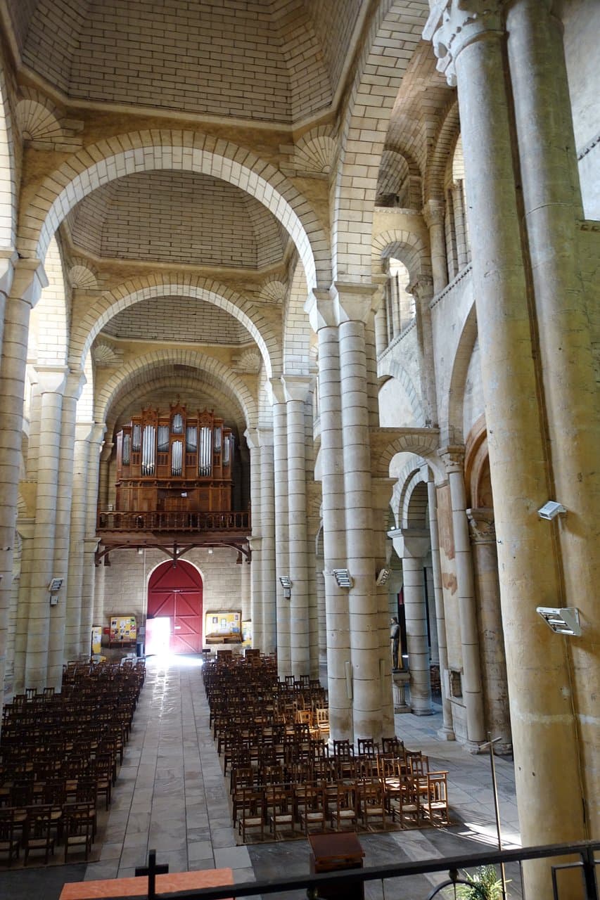 Église Saint-Hilaire le Grand, Poitiers