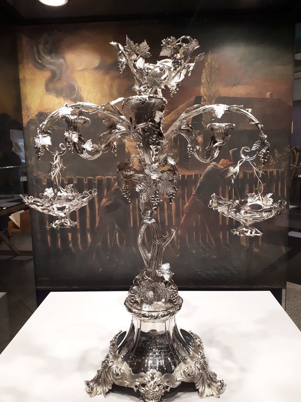 Silver Epegene  given to woman who helped  capture Ben Hall the Bushranger,