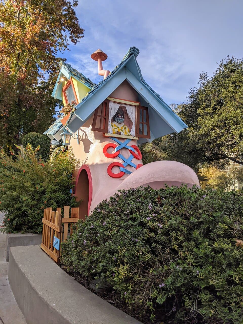 The Old Woman in the Big Shoe, outside of Children's Fairyland.