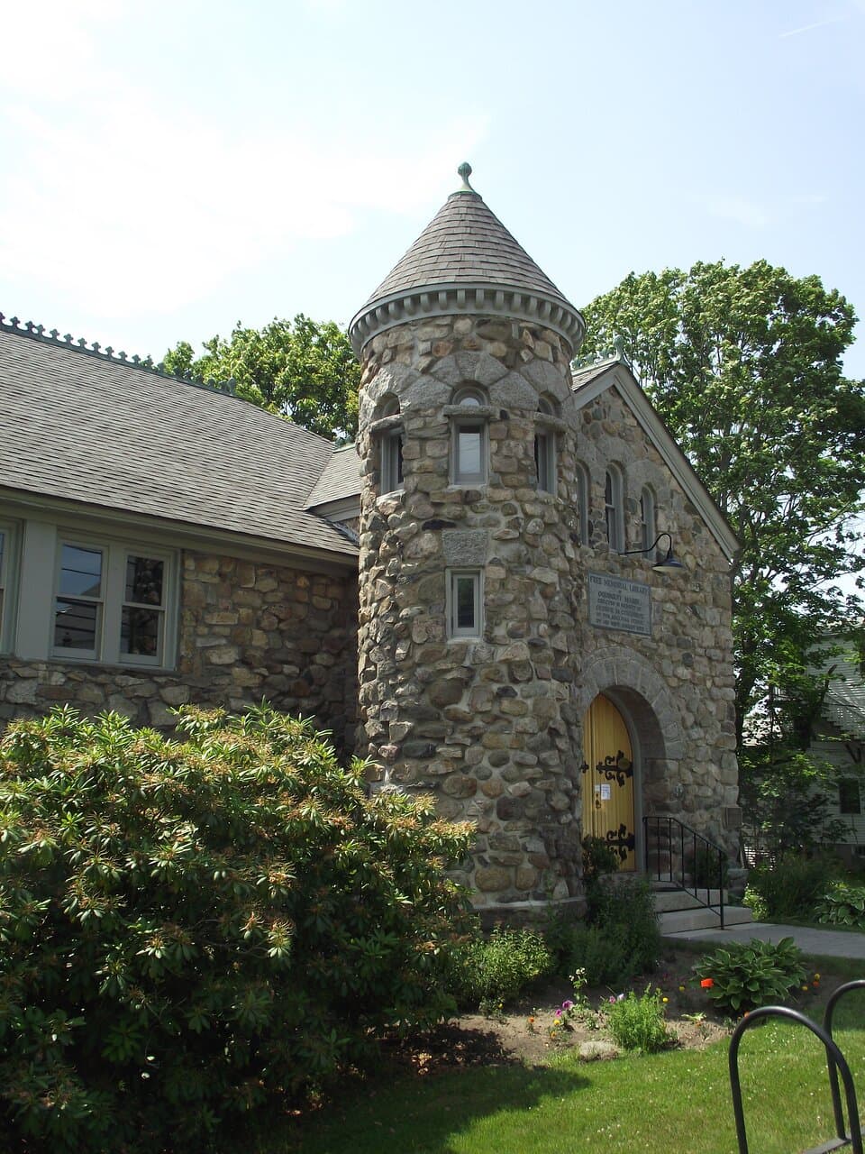 ME - OGUNQUIT - LIBRARY - BUILDING #3