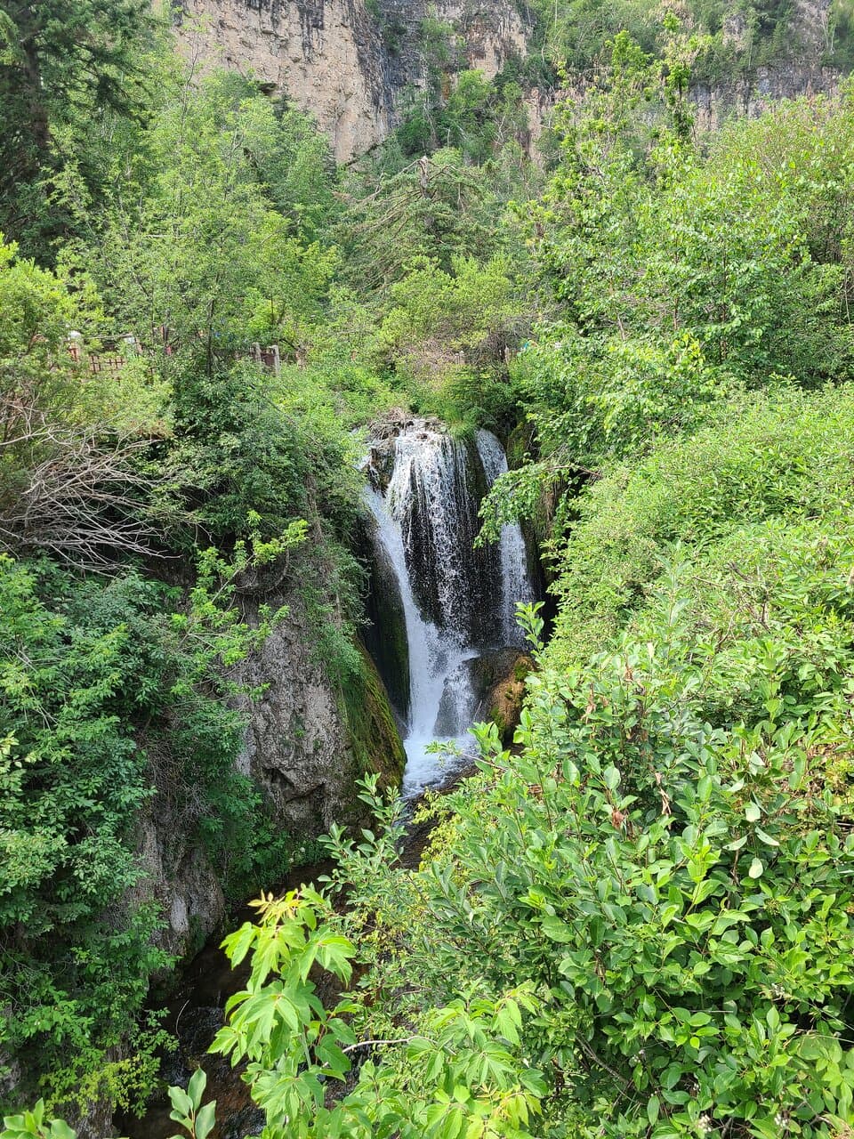 Roughlock Falls