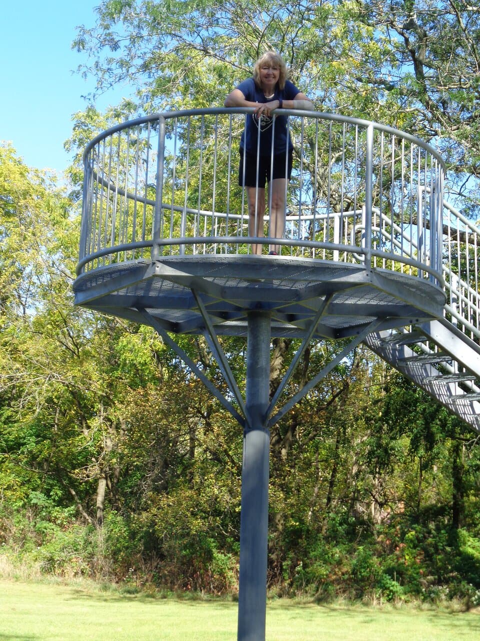Observation tower