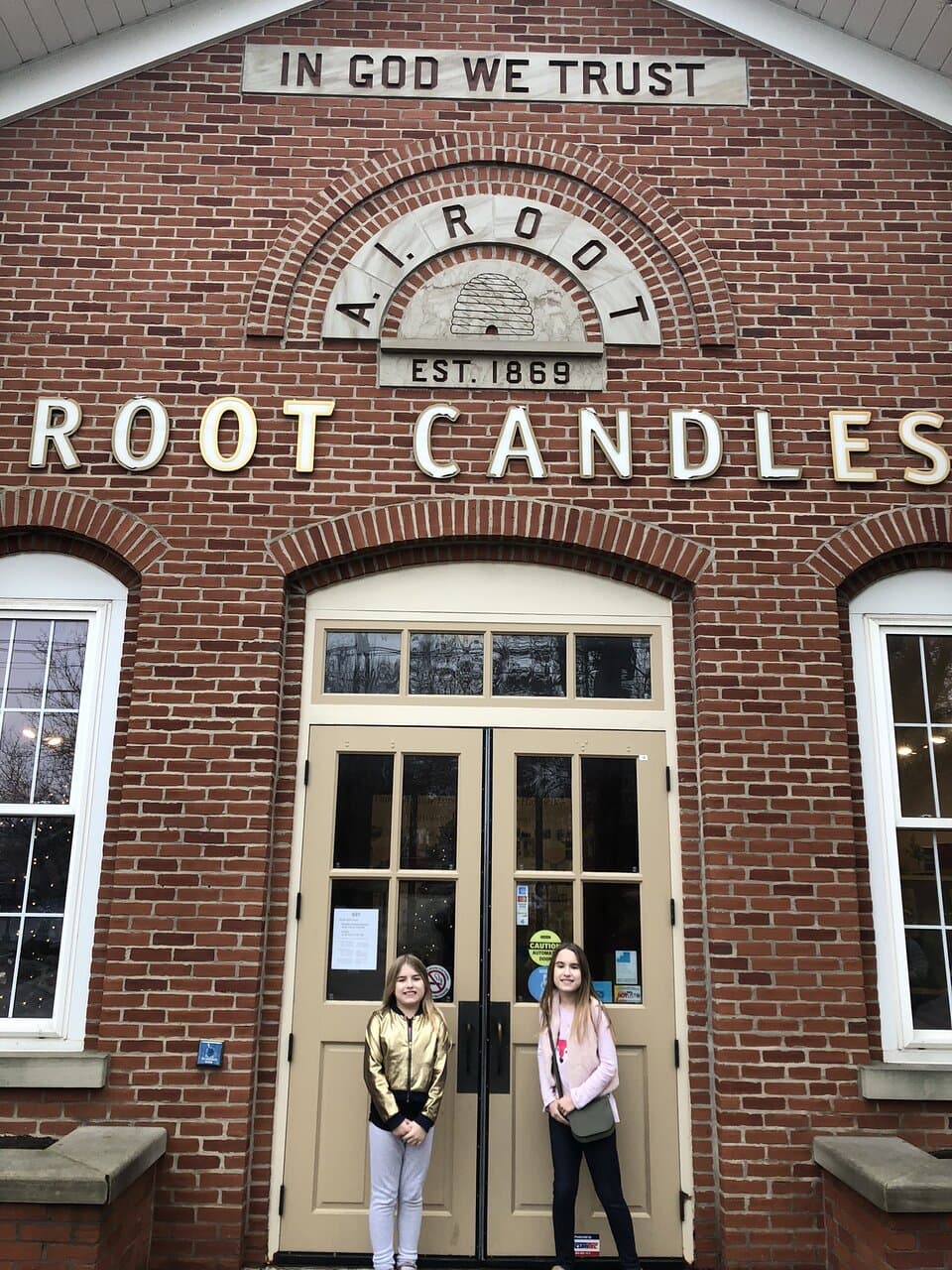 Root Candles Flagship Store