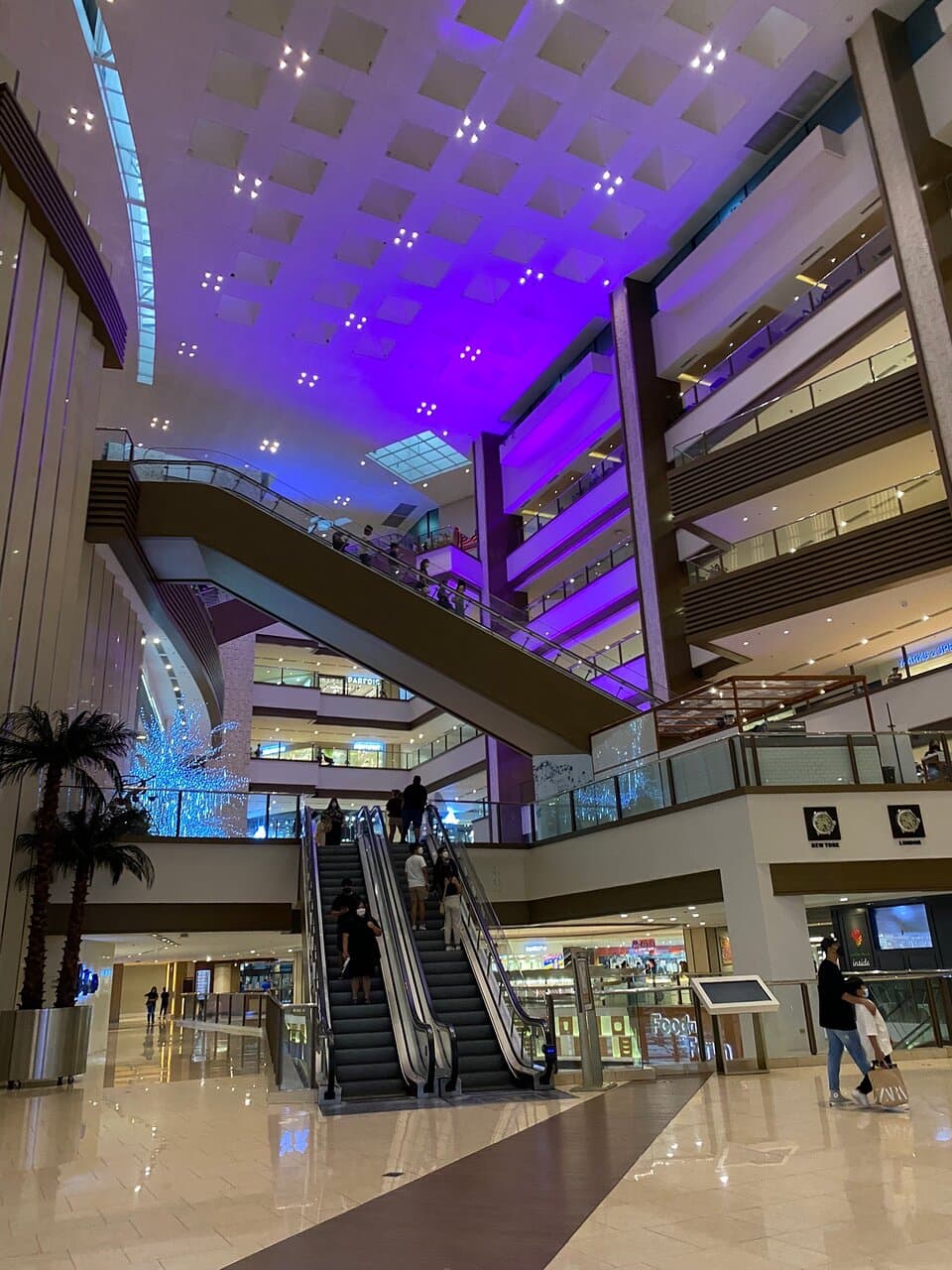 Shangri-La Plaza