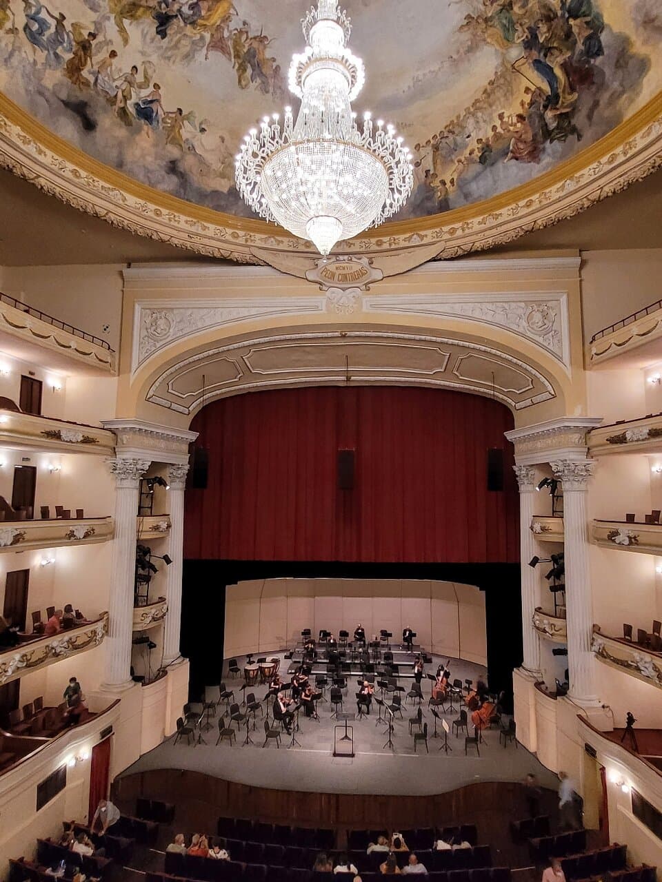 Teatro Peón Contreras