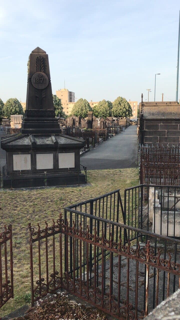 Carmes Cemetery Friedhof - cintorín