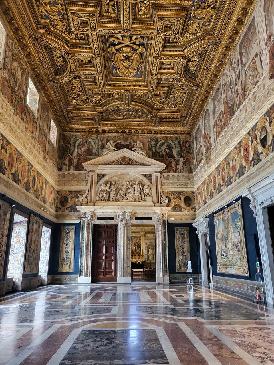 Inside the Palazzo del Quirinale
