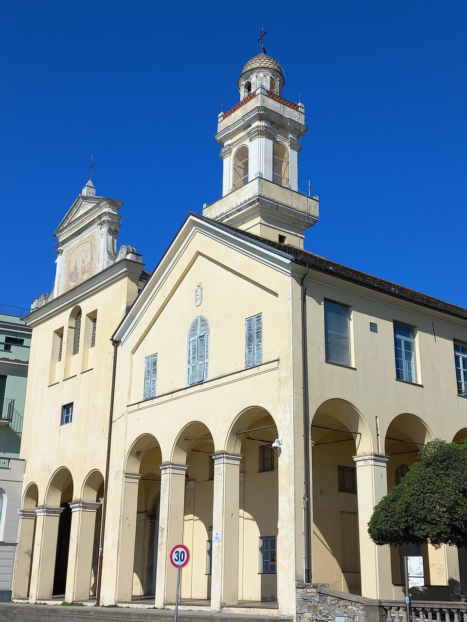 Rapallo. Teatro Auditorium delle Clarisse.  (19.10.22).