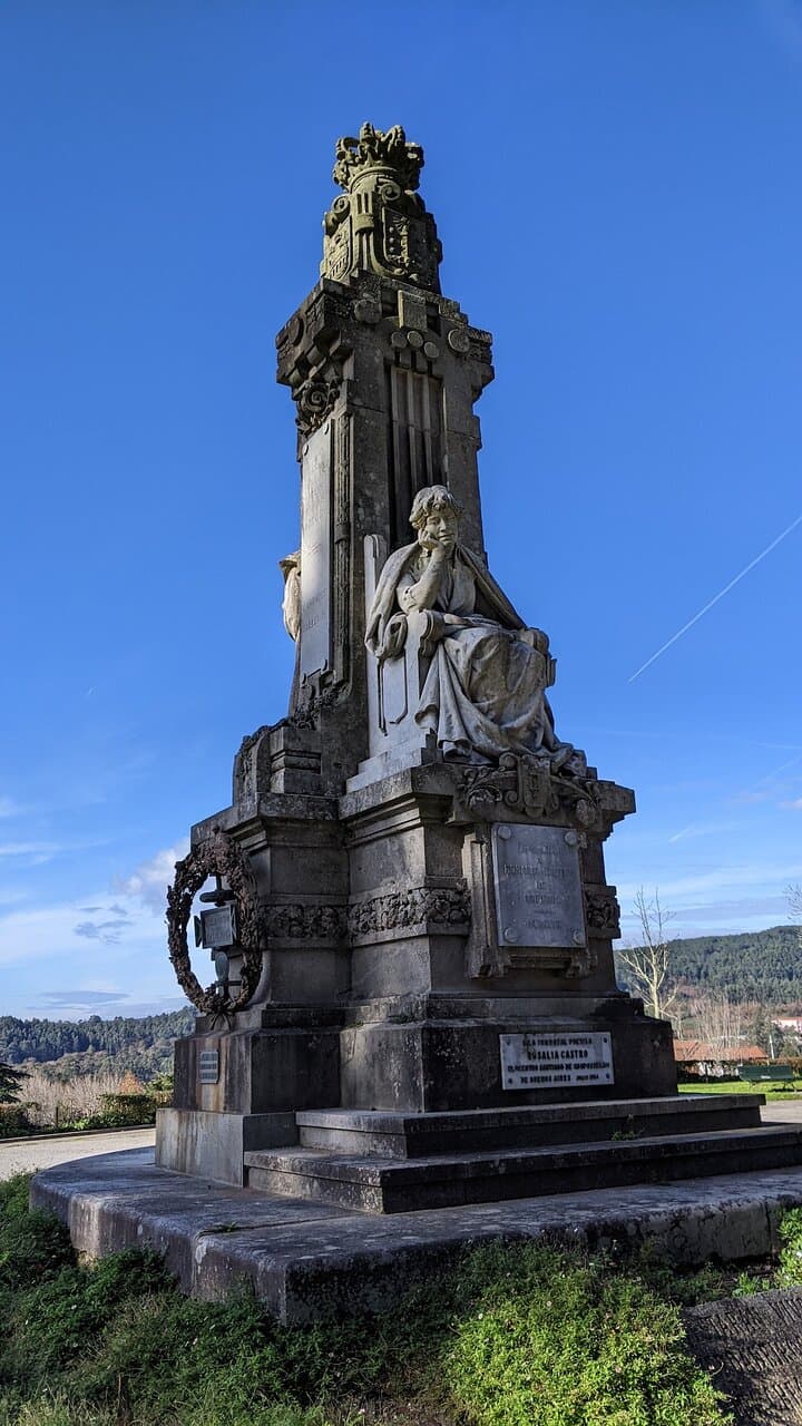 Statue of Rosalia De Castro