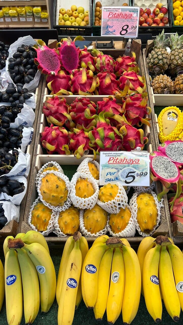 Markt in Enschede met de grootste keuze groenten, fruit en nog veel meer.