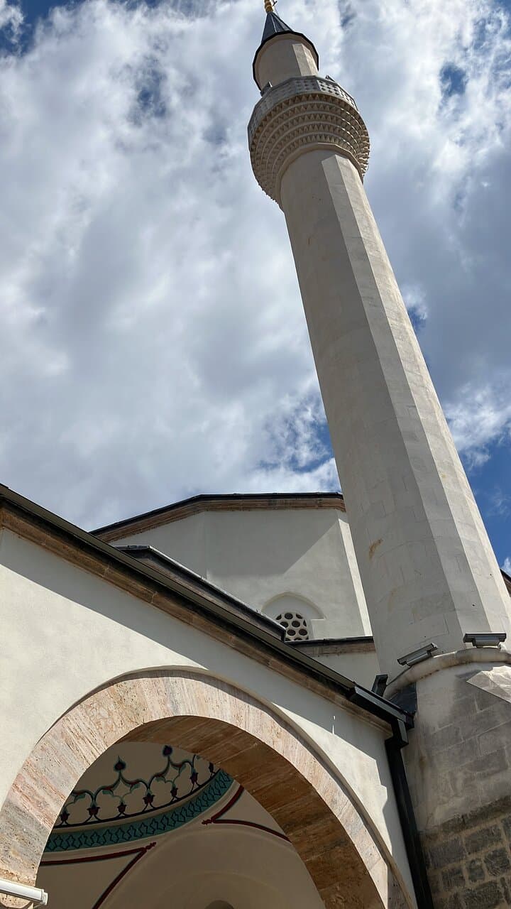 Ali-Pascha-Moschee (Џамија Али-паша)