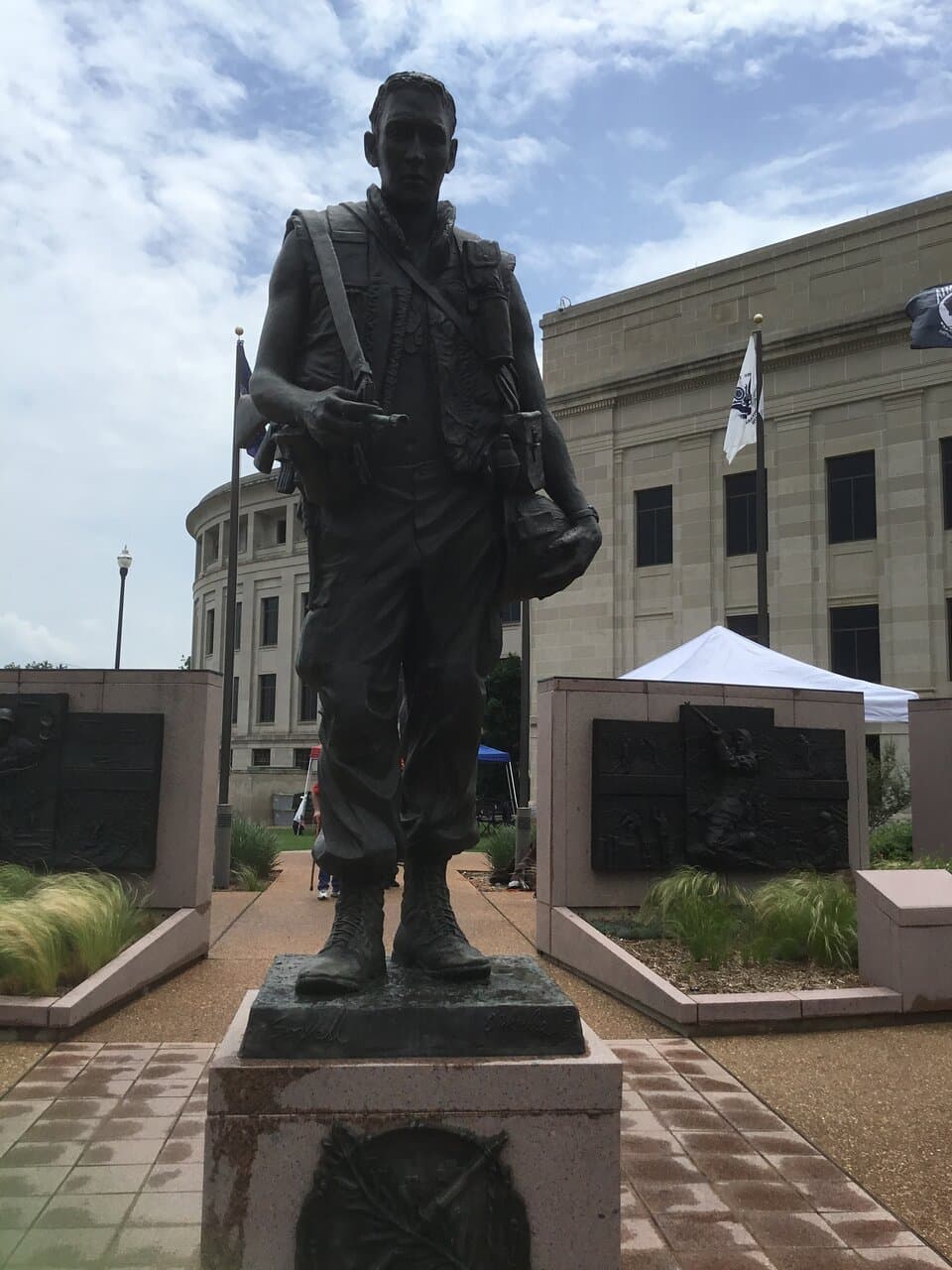 Statue of soldier