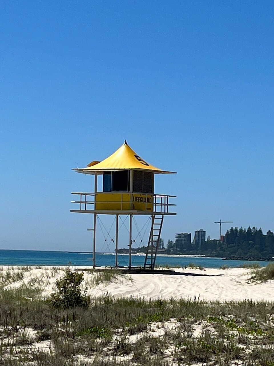 Bilinga Beach