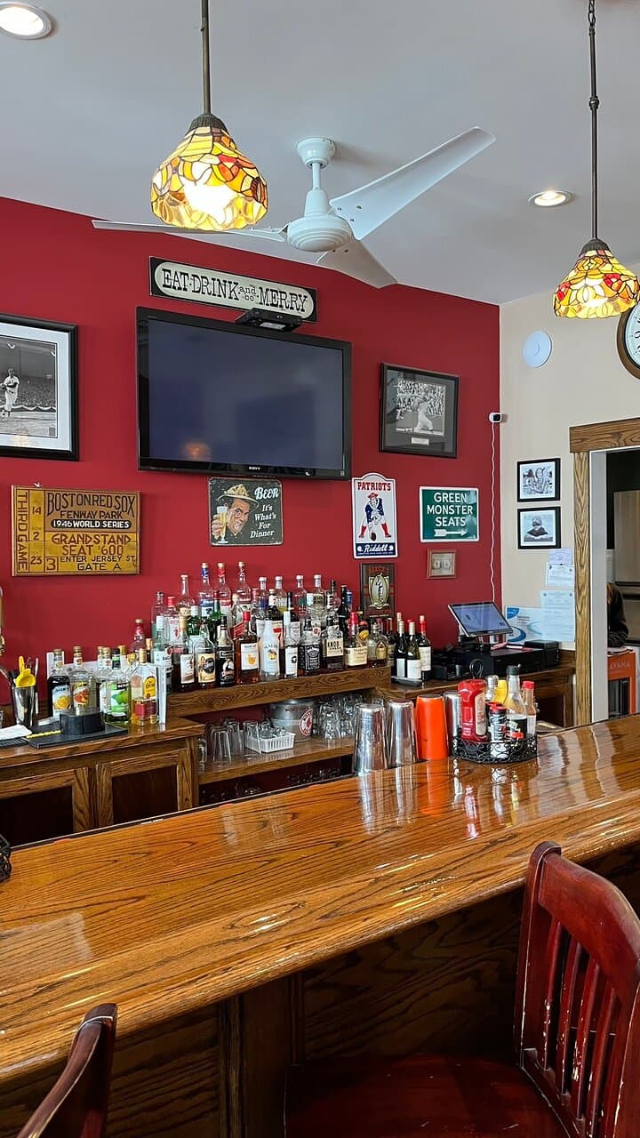 Colonel's Restaurant and Bakery