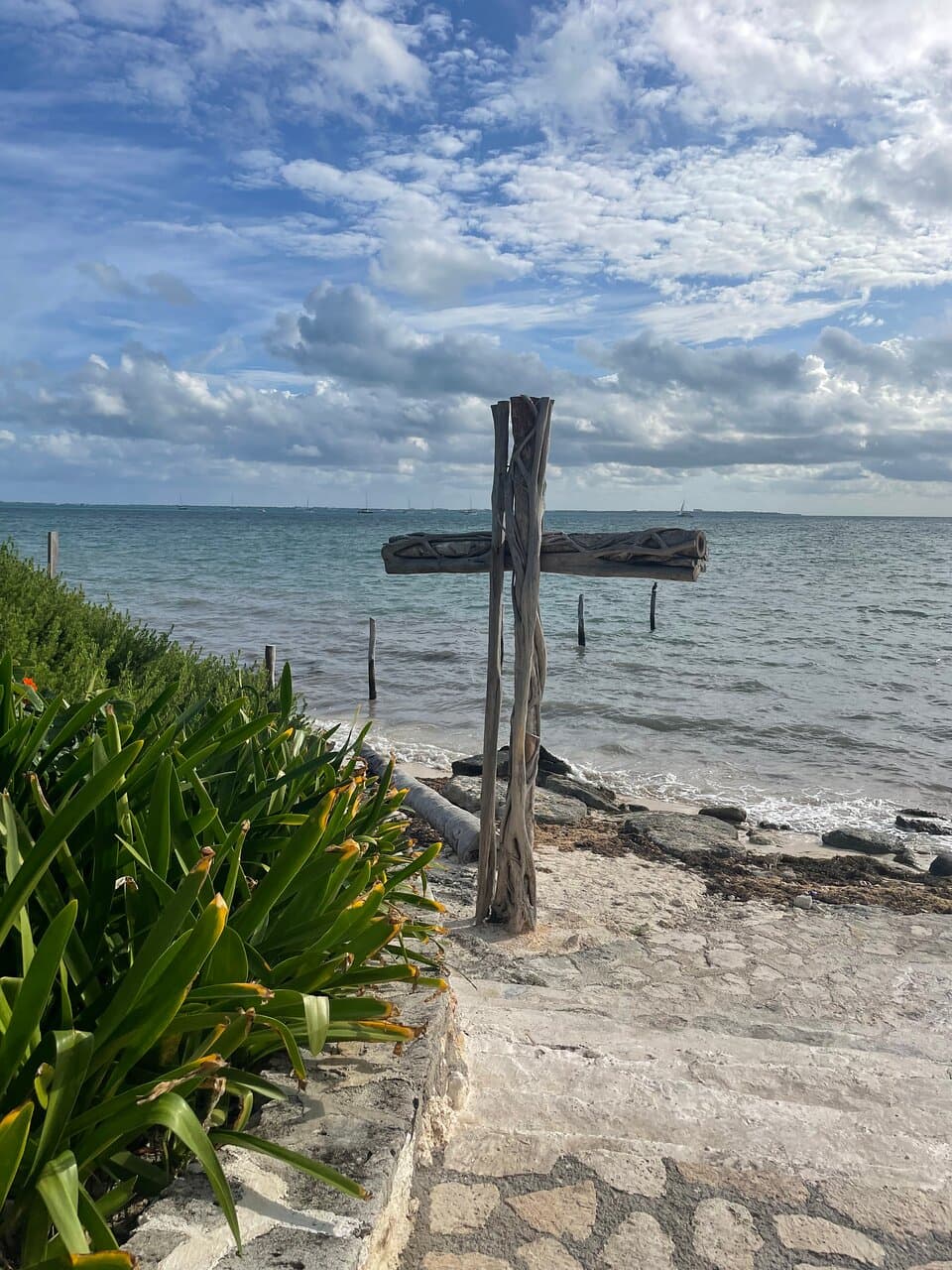 Visit the Church of Maria Estrella del Mar