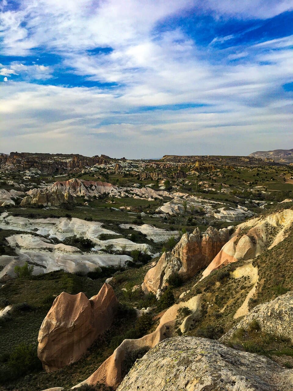 Hermosos los tonos rosados que se ven en este valle