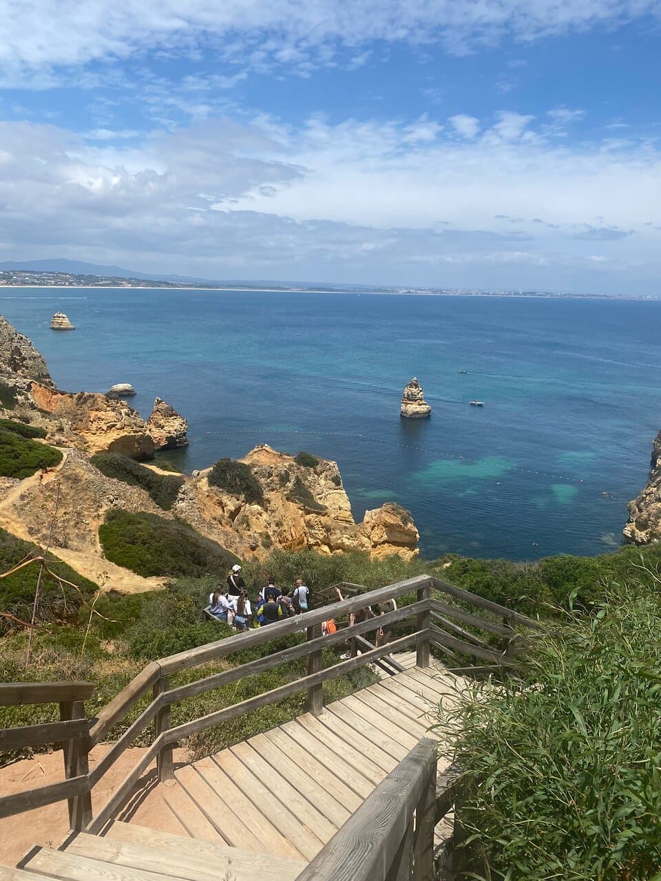 Vraiment belle randonnée. À faire . Plein de belles plages.