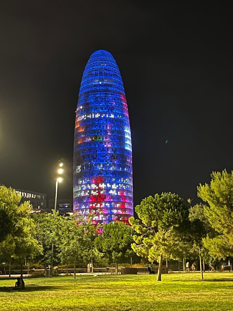 Wander through Parc de les Glòries